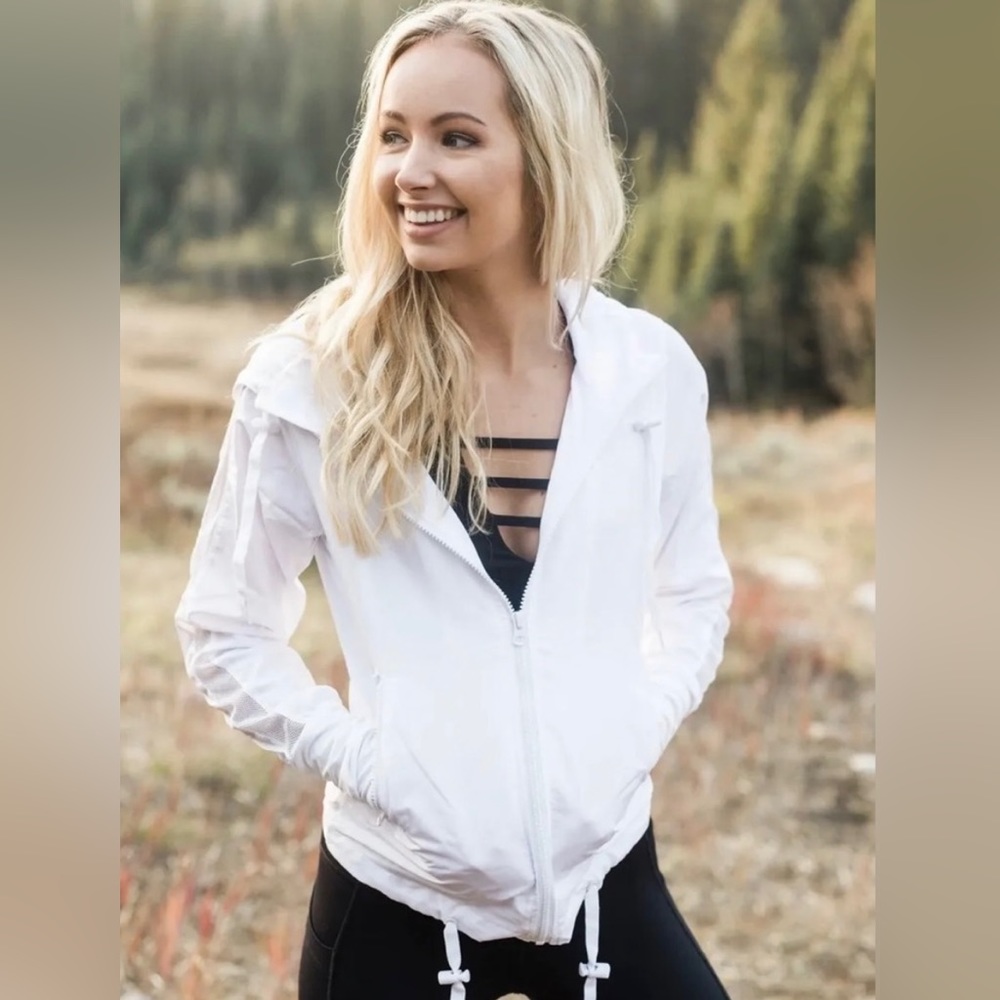 Zyia white bomber jacket